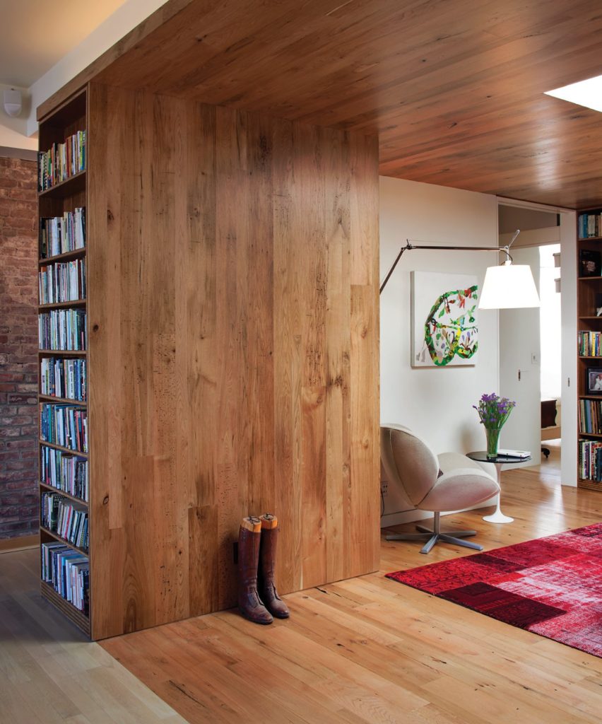 8 Beautiful Home Projects Using Reclaimed Wood